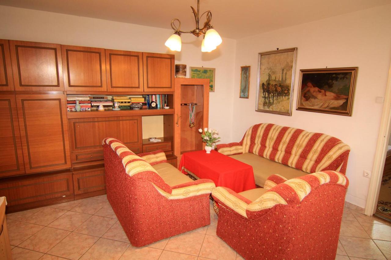 Apartamento Margaréta Apartmanház Balatonboglár Exterior foto