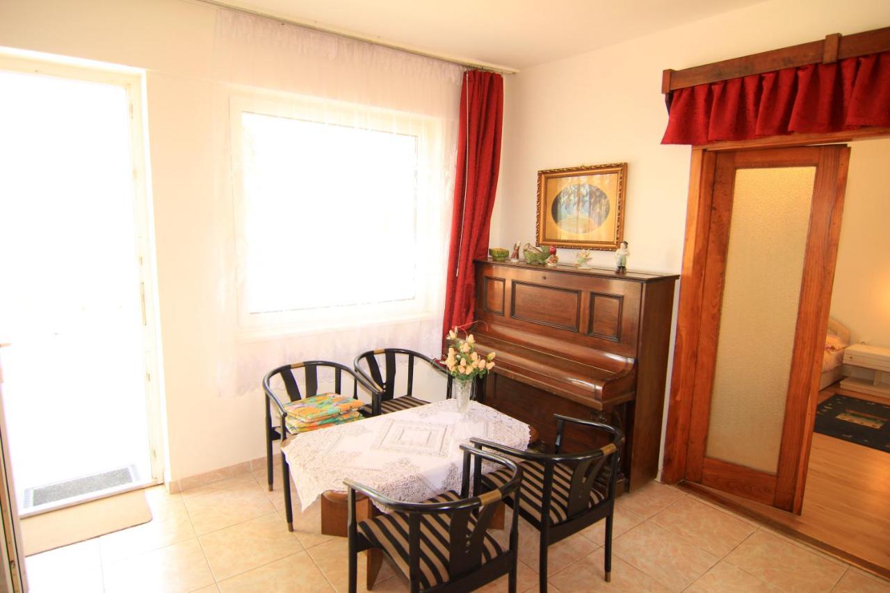Apartamento Margaréta Apartmanház Balatonboglár Exterior foto